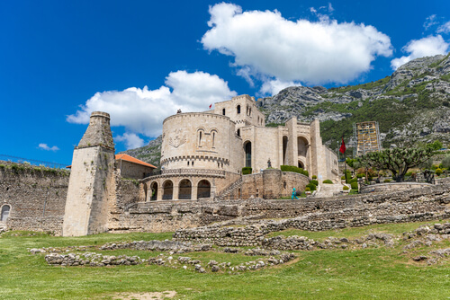 Hrad Krujë, kde sa nachádza Skanderbegovo múzeum