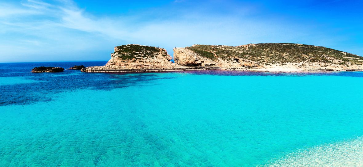 Modrá lagúna na ostrove Comino, Malta